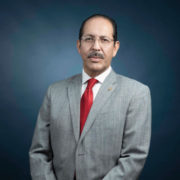 Dr. Humberto Tapia Escalante